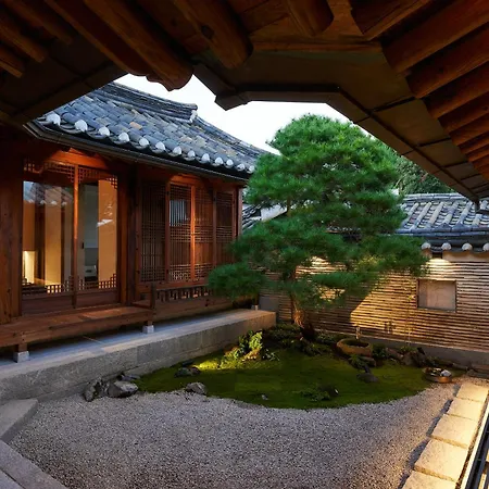 Nostalgia Hanok Hotel