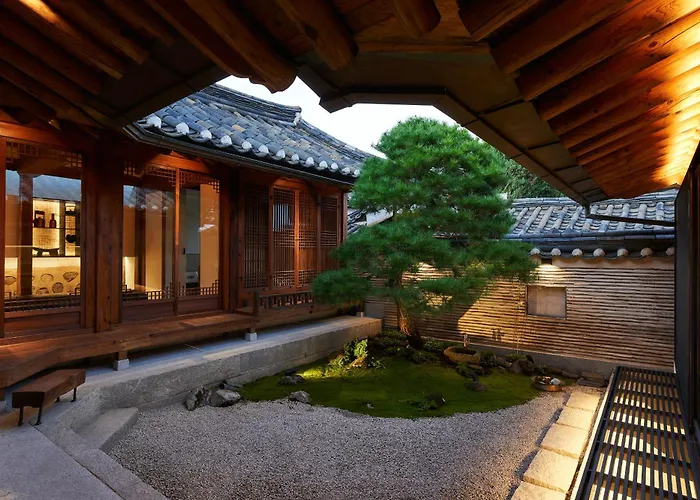 Nostalgia Hanok 5* Seoel