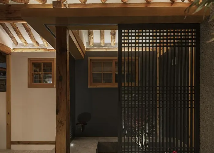 Hotel Nostalgia Hanok
