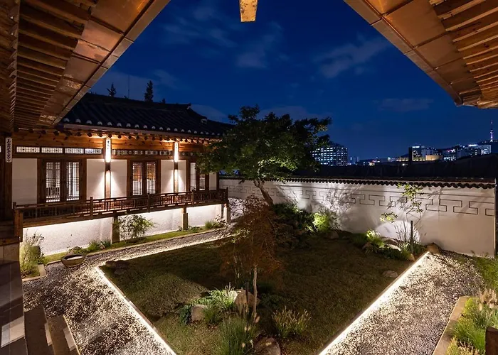 Nostalgia Hanok Hotel 5*