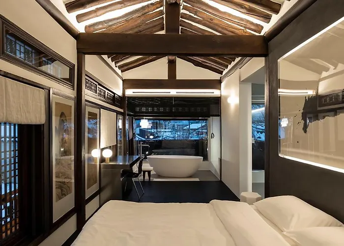 Nostalgia Hanok 5*
